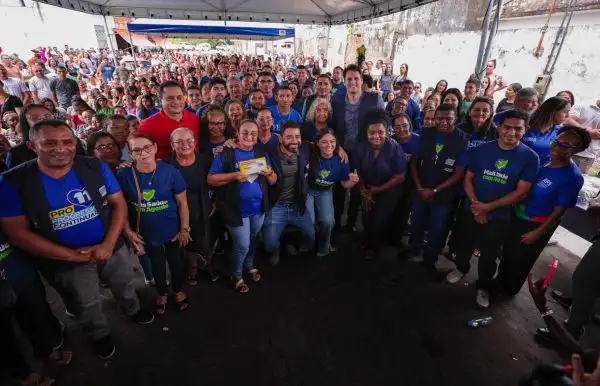 Foto 7 – Prefeito Dr. Júnior, senador Weverton e secretário Orleans Brandão entregam mais conquistas para a educação e saúde de Peritoró