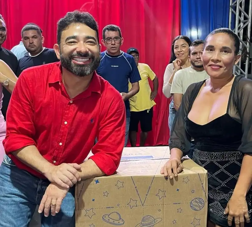 Foto 5 – Grande celebração do Dia das Mães reúne multidão em Peritoró em evento promovido pelo prefeito Dr. Júnior